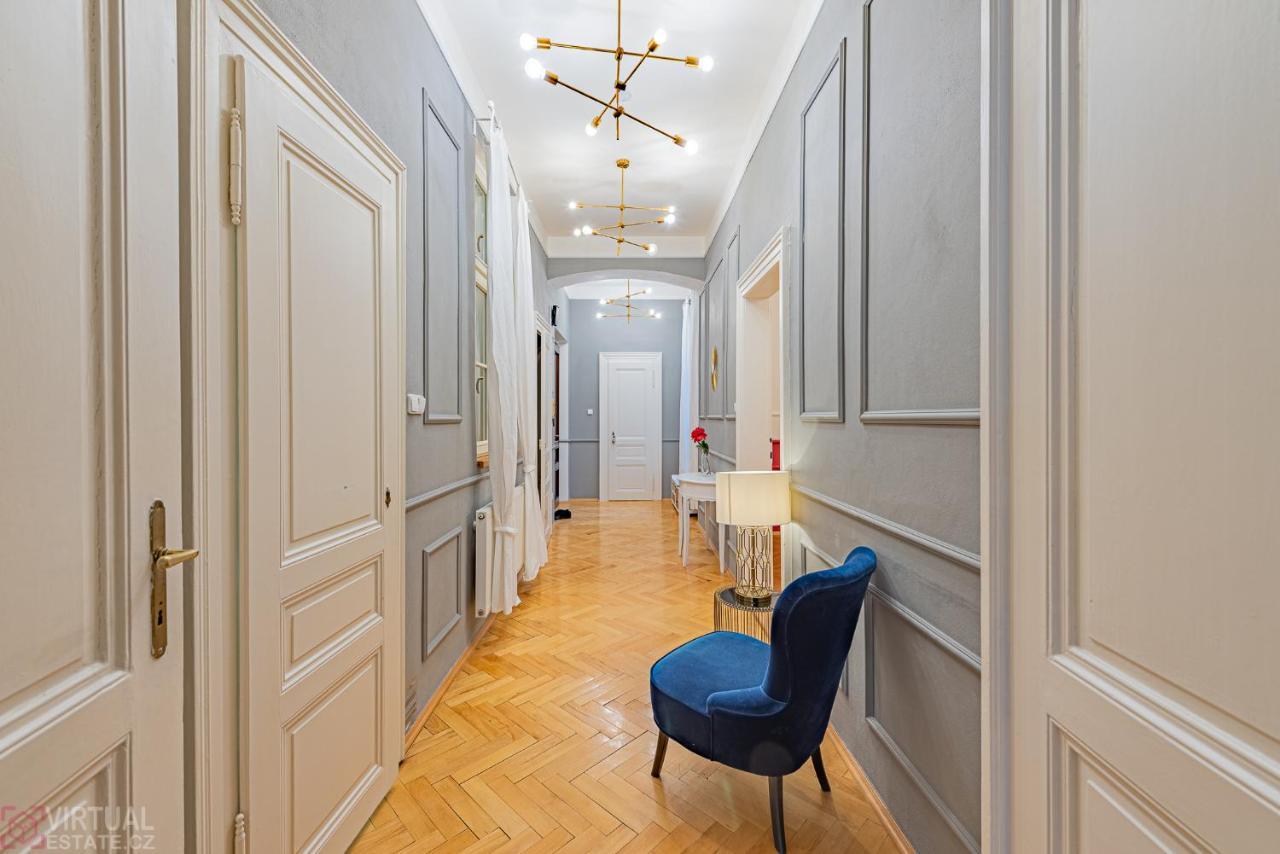Colorful Wenceslas Square Apartment 布拉格 外观 照片